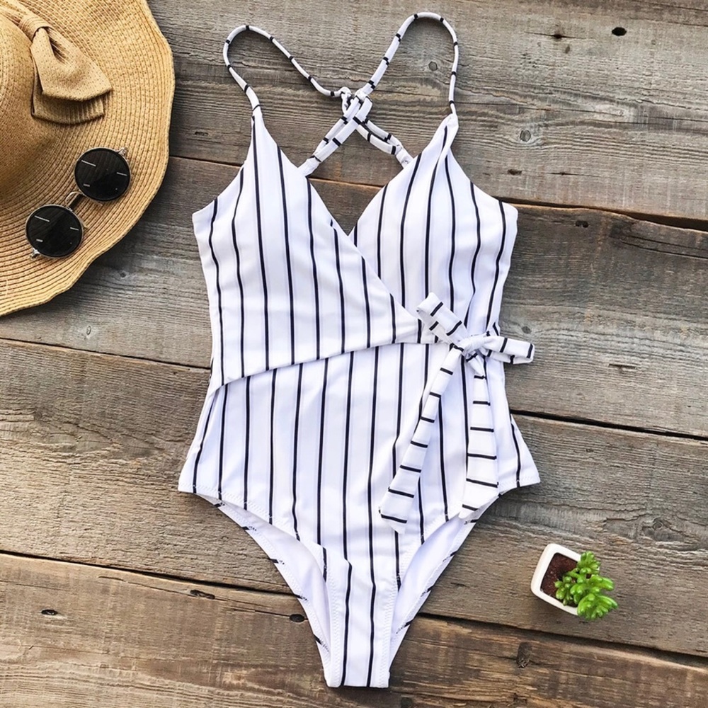 🎉HP🎉 NATALIA Stripe Side Tie Monokini - Picture 5 of 8